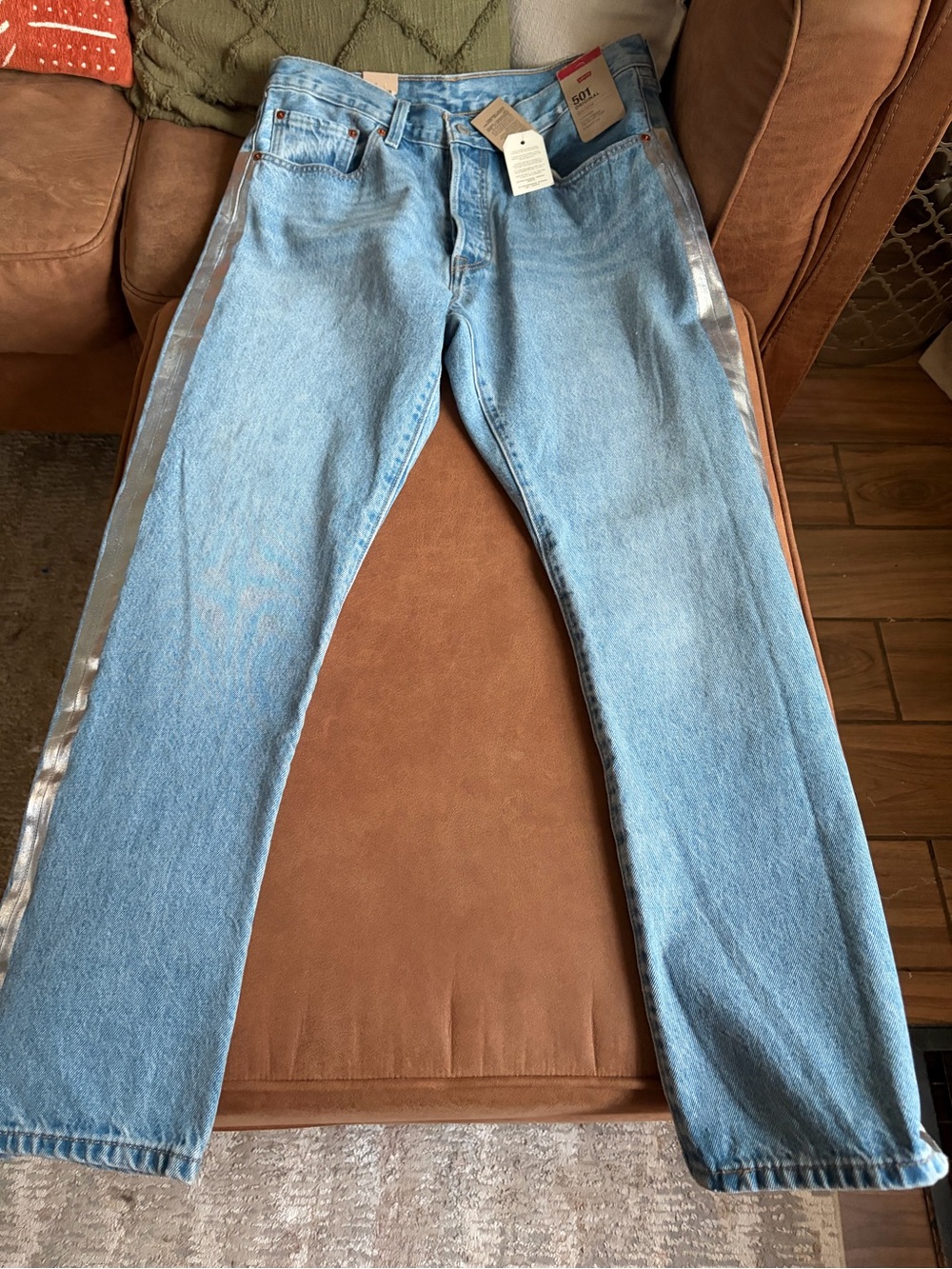 Levis 501 Original High Rise Straight Leg Jeans Silver Side Stripe 32x30 NWT